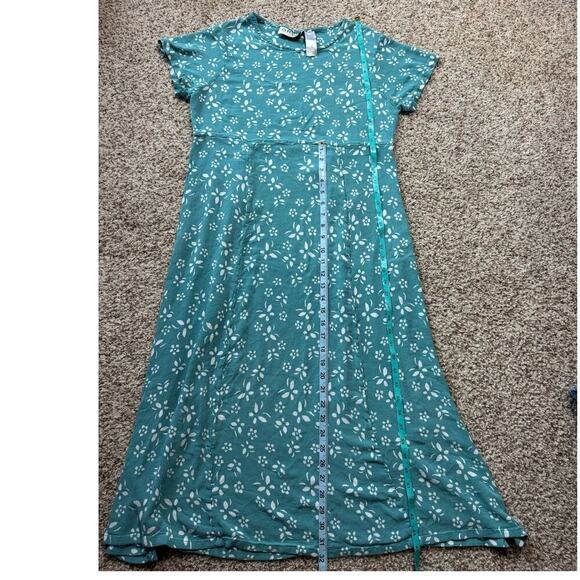 ORVIS Women's XL dress; lightweight & flowy; tie back; Green & white pattern - Picture 5 of 9